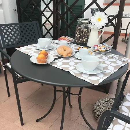 Nocleg ze śniadaniem Le Nereidi Forio di Ischia