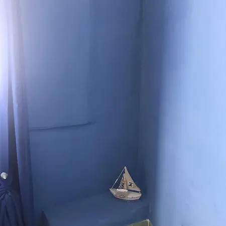 Le Nereidi Nocleg ze śniadaniem 2*
