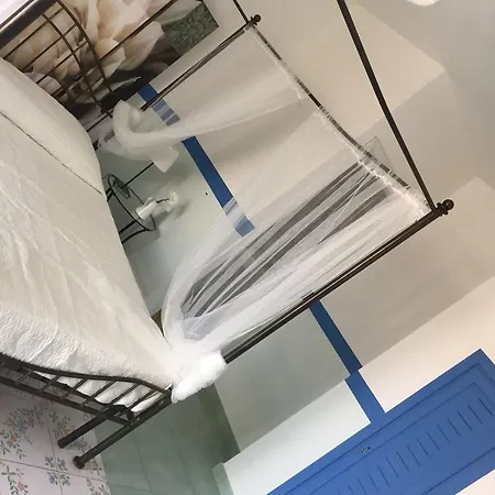 Le Nereidi Bed & Breakfast 2*